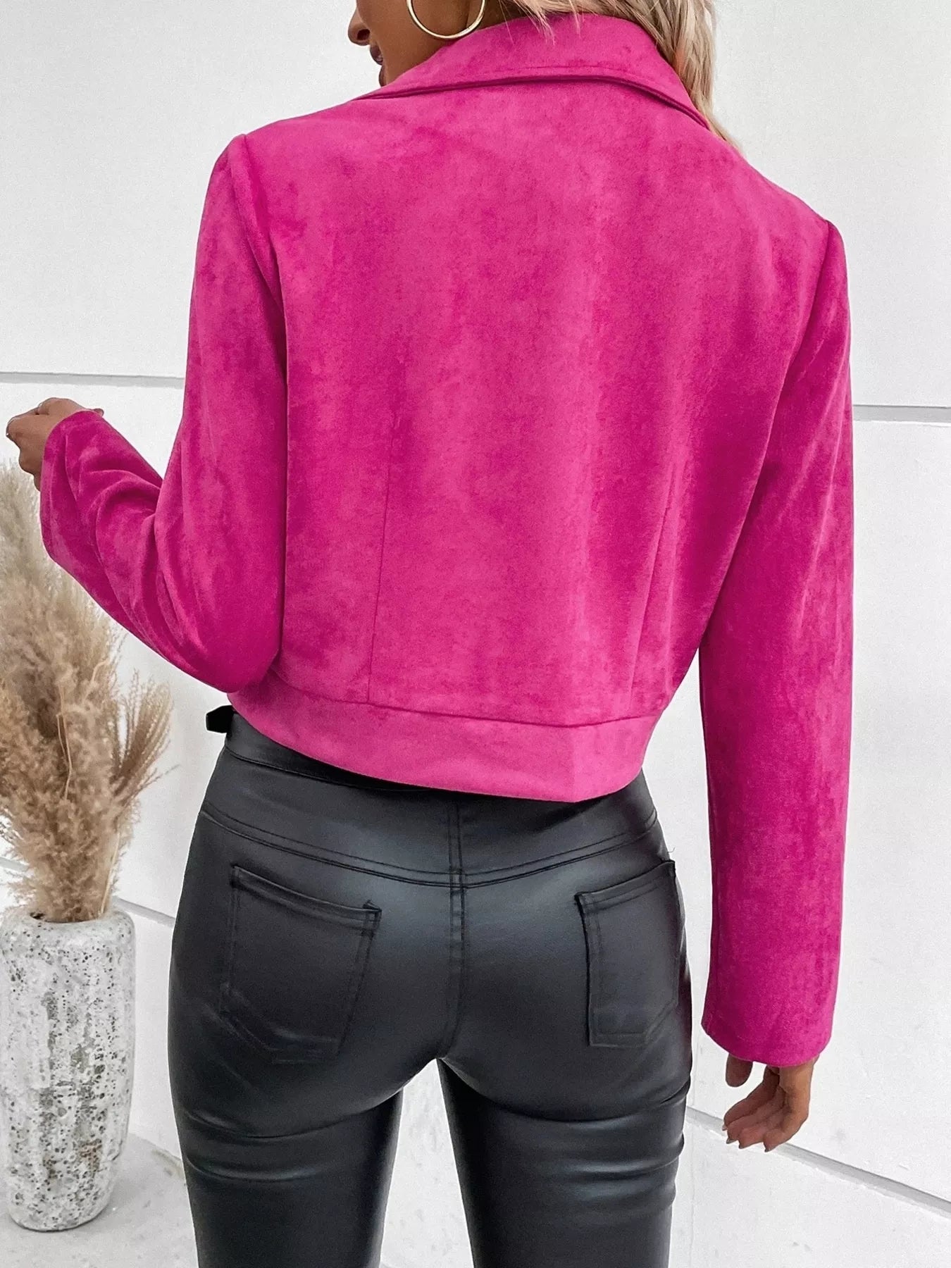 SleekRide Moto Jacket: Elevate Your Edge